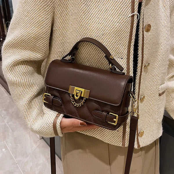 Chic Summer Embroidered Handbag