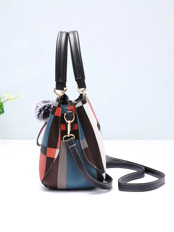 Chic Grid Shoulder Bag