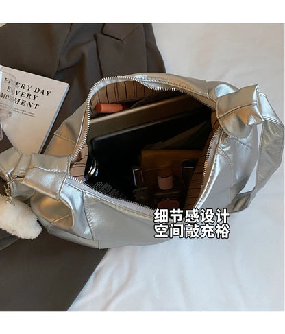 2024 Summer New Large Capacity Underarm Shoulder Bag Crossbody Bag Women's Fashion Backpack Comes with a Small Doll as a Gift 