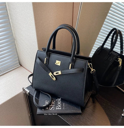 Women's bag new pillow bag woven flower denim handbag niche European and American fashion retro shoulder bag trendy women's bags 