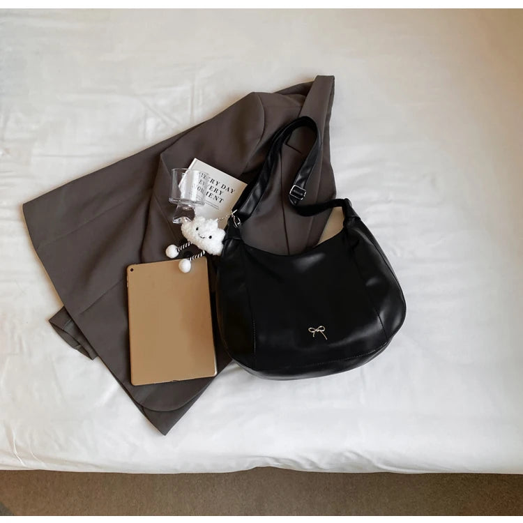 2024 Summer New Large Capacity Underarm Shoulder Bag Crossbody Bag Women's Fashion Backpack Comes with a Small Doll as a Gift 