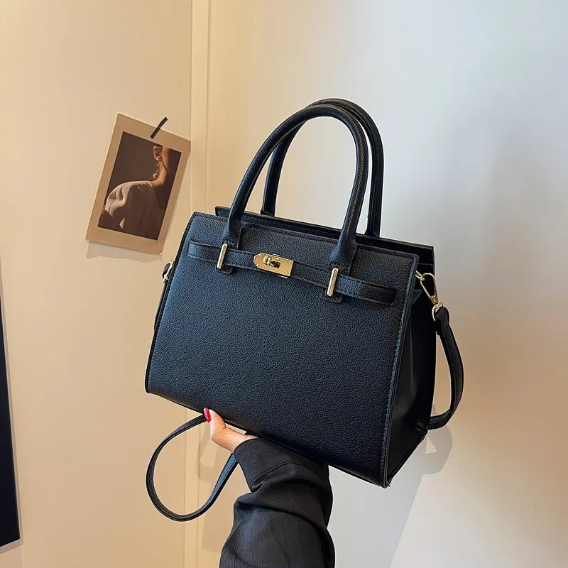 Women's bag new pillow bag woven flower denim handbag niche European and American fashion retro shoulder bag trendy women's bags 