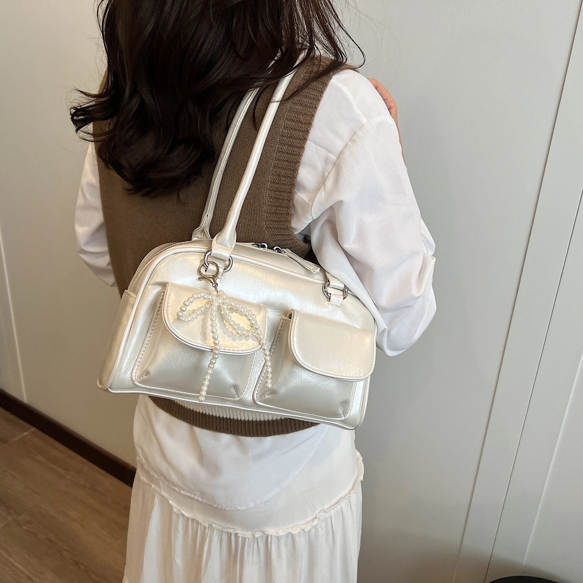 Fashionable Underarm Bow Bag for Women 2024 Korean Edition New Simple Leisure Pillow Bag Trendy Versatile Shoulder Bag 