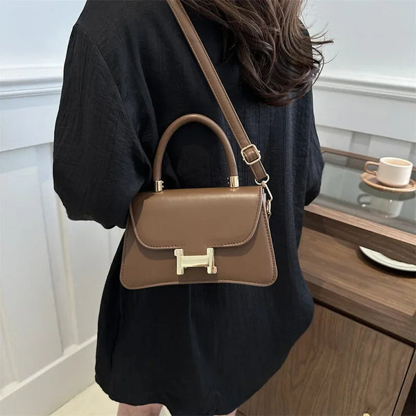 Chic and Versatile Men's Crossbody Bag 